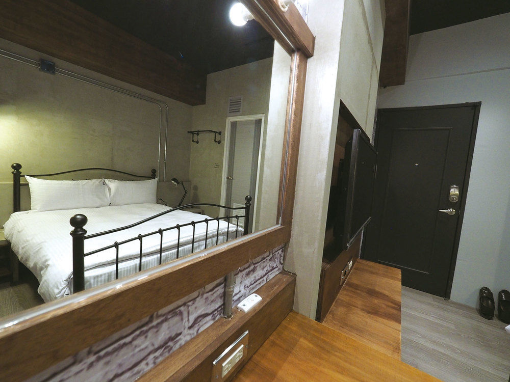 Loft Hostel Fengjia Тайчжун Екстер'єр фото
