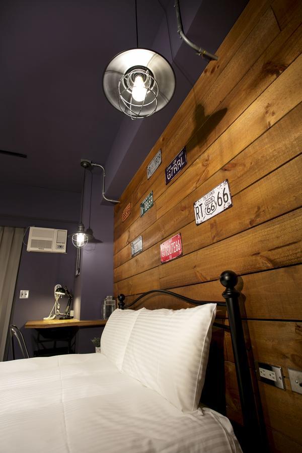 Loft Hostel Fengjia Тайчжун Екстер'єр фото