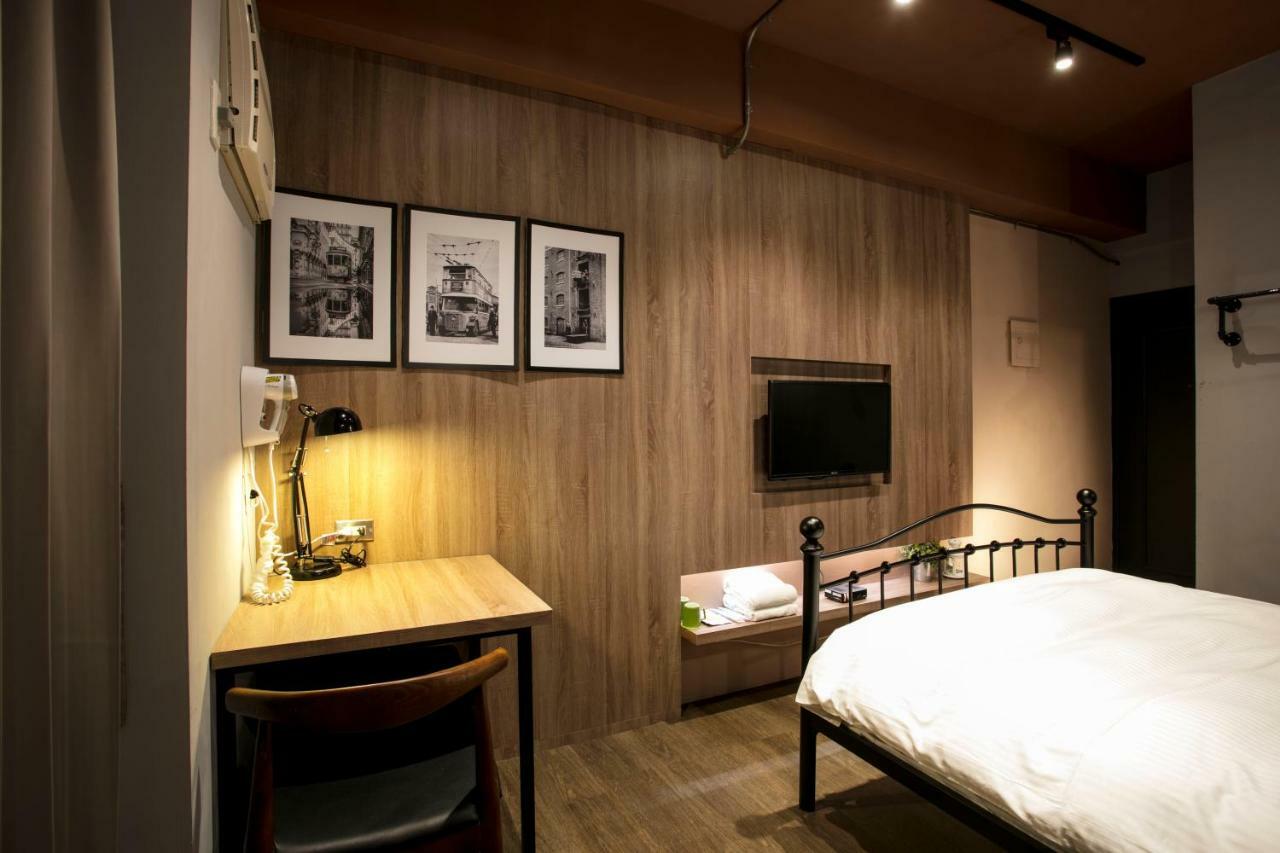 Loft Hostel Fengjia Тайчжун Екстер'єр фото